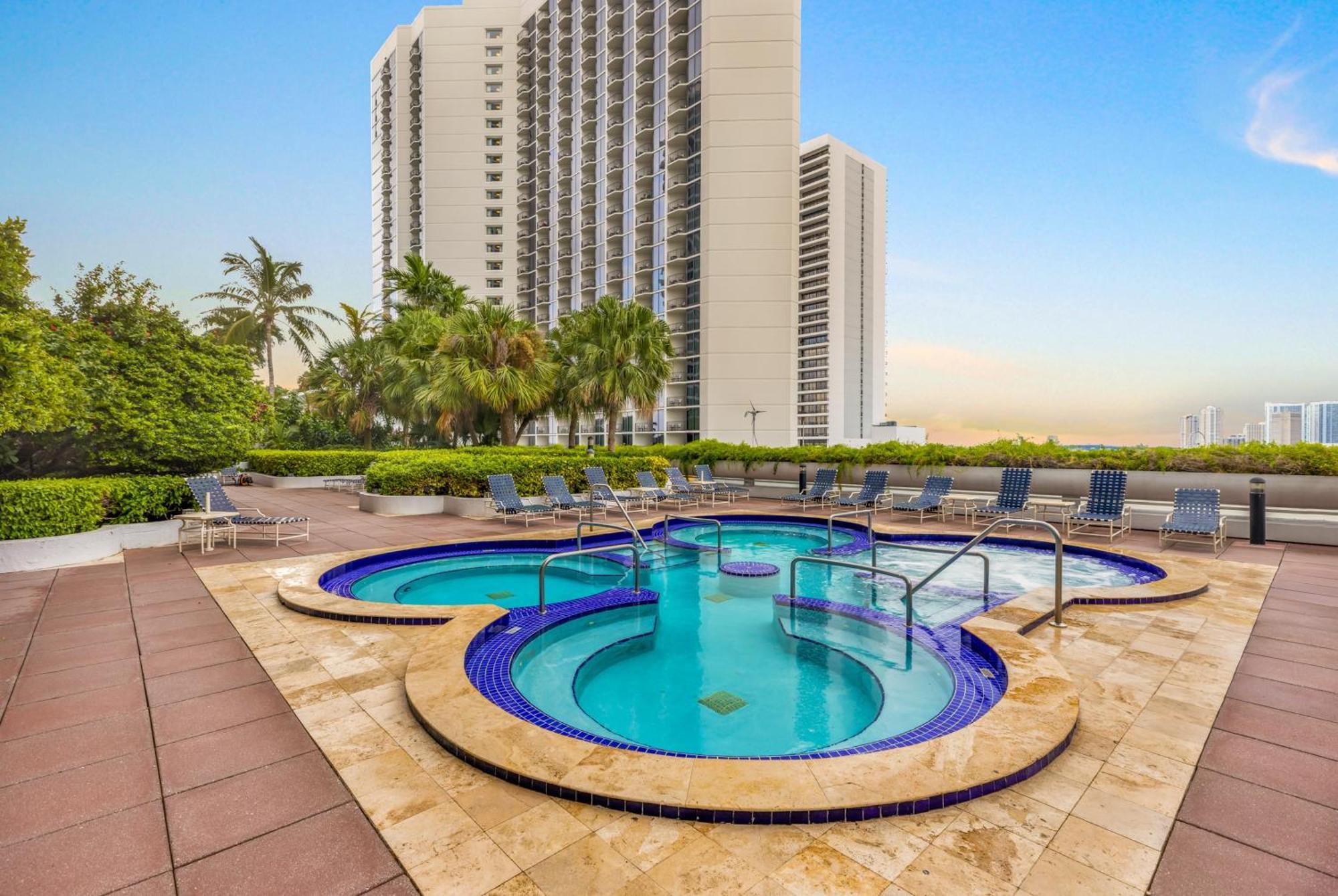 Appartamento Stunning Balcony Views 4 Bedroom Miami